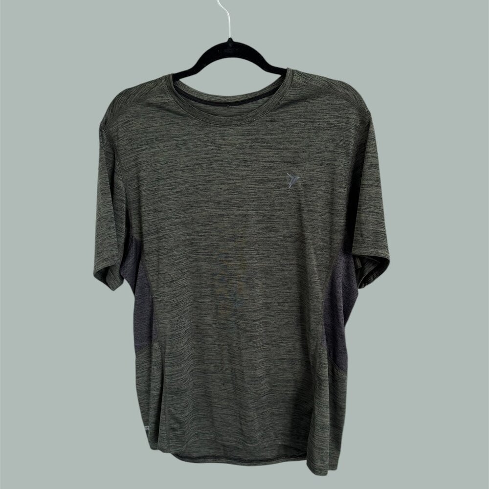 Old Navy Active Go-Dry Shirt - Size L 🎽